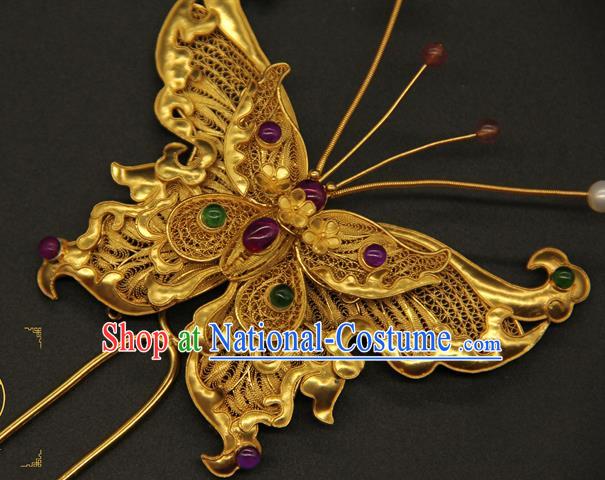 China Ancient Empress Butterfly Hairpin Traditional Ming Dynasty Gems Hair Accessories Handmade Palace Golden Hair Clip