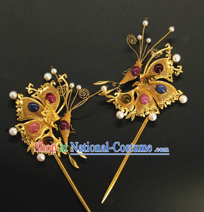 China Traditional Handmade Gems Butterfly Hairpin Ancient Court Hair Accessories Ming Dynasty Golden Hair Stick