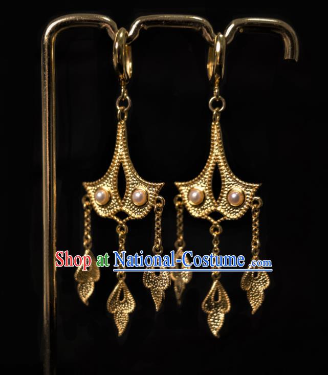 China Ancient Golden Ginkgo Leaf Ear Jewelry Traditional Tang Dynasty Imperial Concubine Pearls Earrings