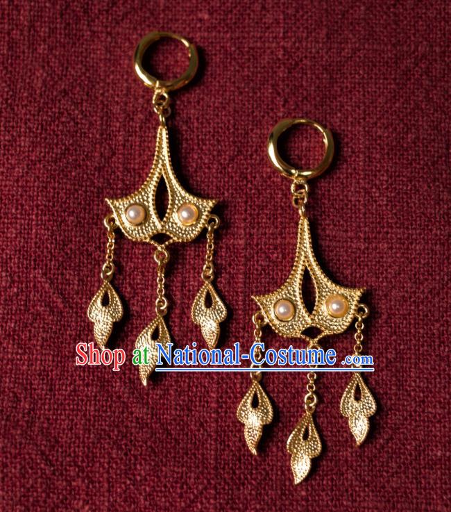 China Ancient Golden Ginkgo Leaf Ear Jewelry Traditional Tang Dynasty Imperial Concubine Pearls Earrings