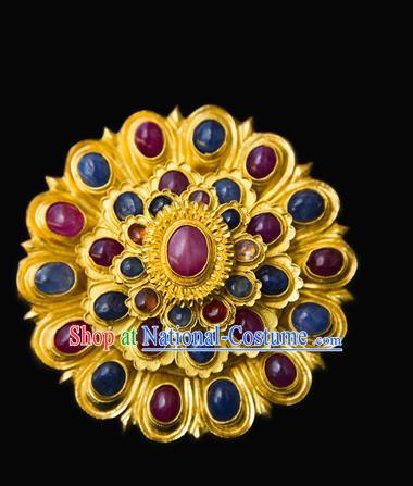 China Handmade Court Golden Hairpin Traditional Ming Dynasty Palace Hair Accessories Ancient Empress Gems Hair Crown