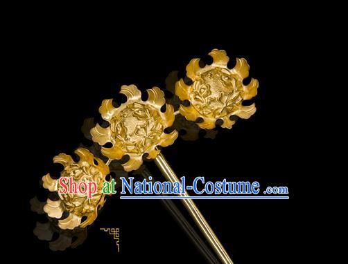 China Traditional Song Dynasty Palace Hair Accessories Ancient Empress Hair Stick Handmade Court Golden Flowers Hairpin