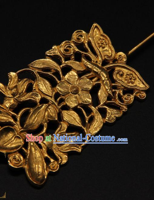 China Handmade Ming Dynasty Carving Butterfly Hairpin Traditional Court Hair Accessories Ancient Empress Golden Hair Stick