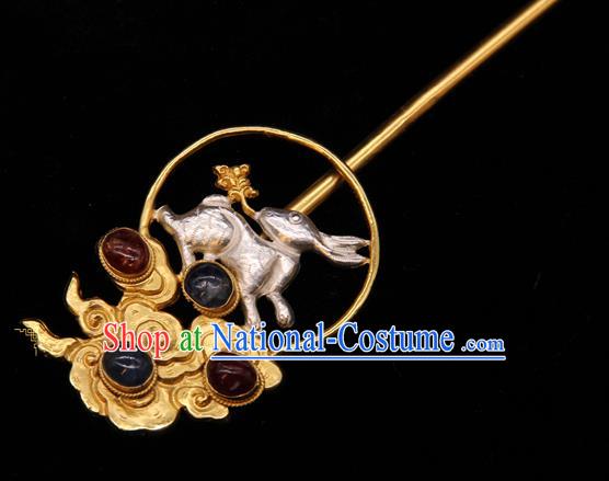 China Ancient Empress Gems Hair Stick Handmade Hair Accessories Traditional Ming Dynasty Silver Rabbit Hairpin