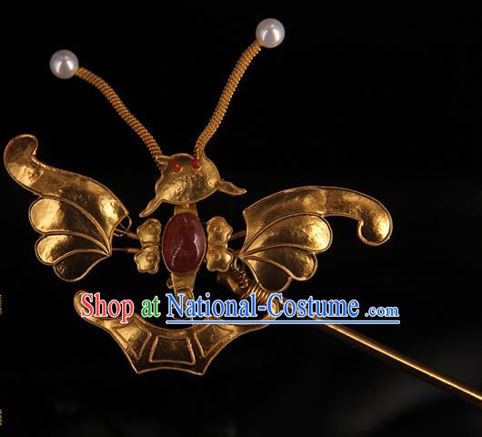 China Handmade Queen Ruby Hair Stick Traditional Palace Headpiece Ancient Qing Dynasty Empress Golden Butterfly Hairpin