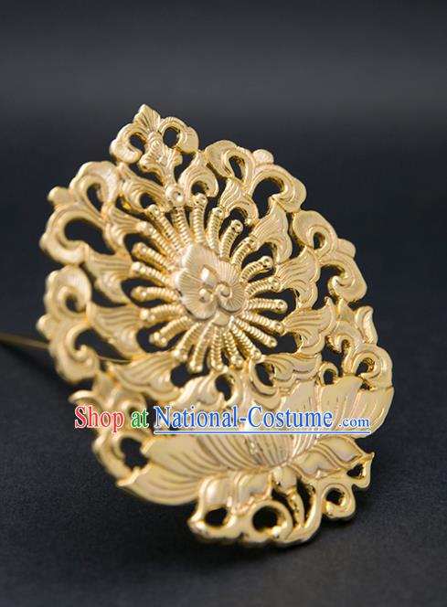 China Traditional Han Dynasty Golden Lotus Hair Stick Handmade Palace Hair Jewelry Ancient Court Queen Wedding Hairpin