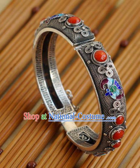 China Traditional Handmade Cloisonne Bat Bracelet National Silver Bangle Accessories