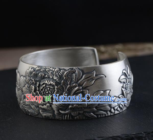 China Traditional National Bangle Accessories Carving Peony Silver Bracelet