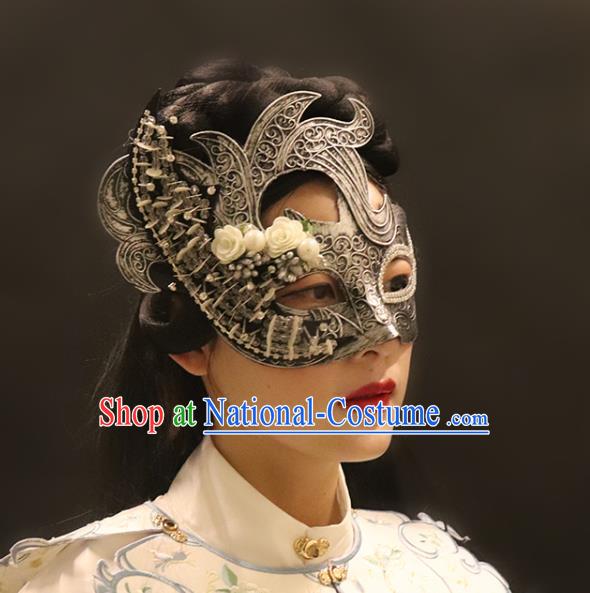 Top Grade Fancy Ball Cosplay Swordsman Face Mask Halloween Stage Performance Accessories