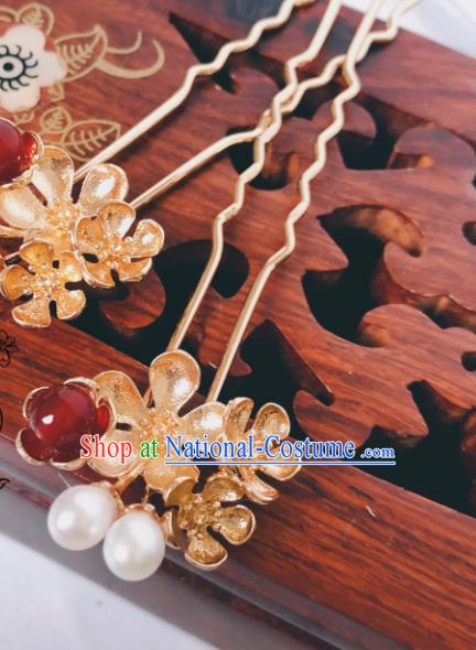 China Ming Dynasty Golden Plum Blossom Hair Stick Traditional Hanfu Hair Accessories Ancient Princess Brass Hairpin