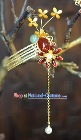 China Bride Agate Hairpin Hair Accessories Traditional Wedding Xiuhe Suit Golden Tassel Hair Comb