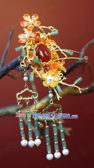 China Traditional Jade Tassel Hair Stick Wedding Xiuhe Suit Hair Accessories Bride Plum Blossom Agate Hairpin