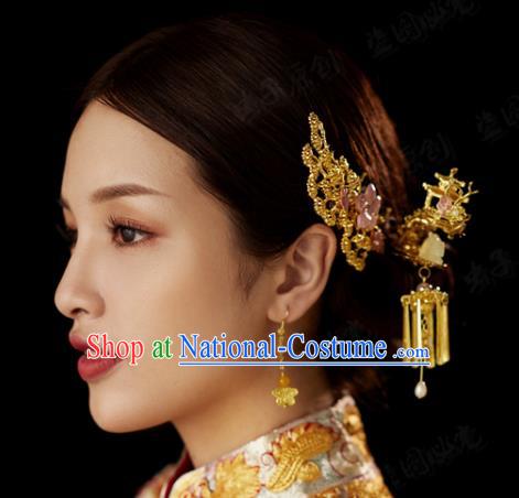 China Traditional Hanfu Shell Plum Hair Stick Xiuhe Suit Hair Accessories Wedding Bride Pine Hairpin