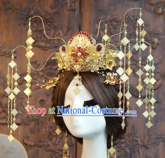 China Ancient Bride Golden Hair Crown and Earrings Xiuhe Suit Headpieces Traditional Wedding Phoenix Coronet Hair Accessories Full Set