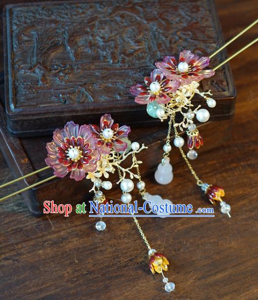 China Wedding Red Flowers Hairpin Traditional Xiuhe Suit Hair Jewelry Accessories Ancient Hanfu White Chalcedony Gourd Hair Stick