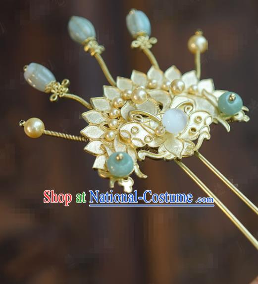 China Ancient Palace Jade Beads Hairpins Traditional Xiuhe Suit Hair Jewelry Accessories Pearls Golden Lotus Hair Stick