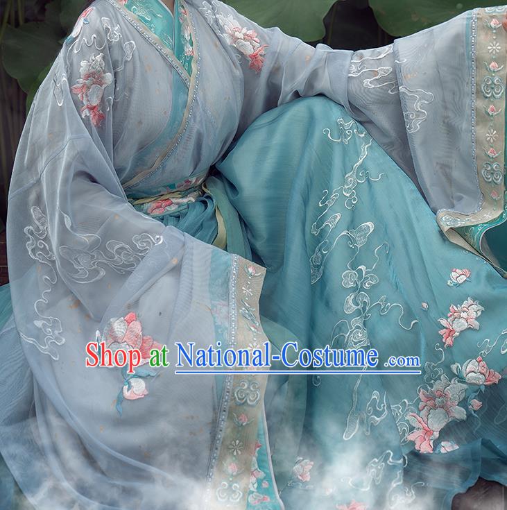 China Ancient Female Swordsman Costume Traditional Jin Dynasty Young Woman Embroidered Clothing Blue Hanfu Dress Outfits