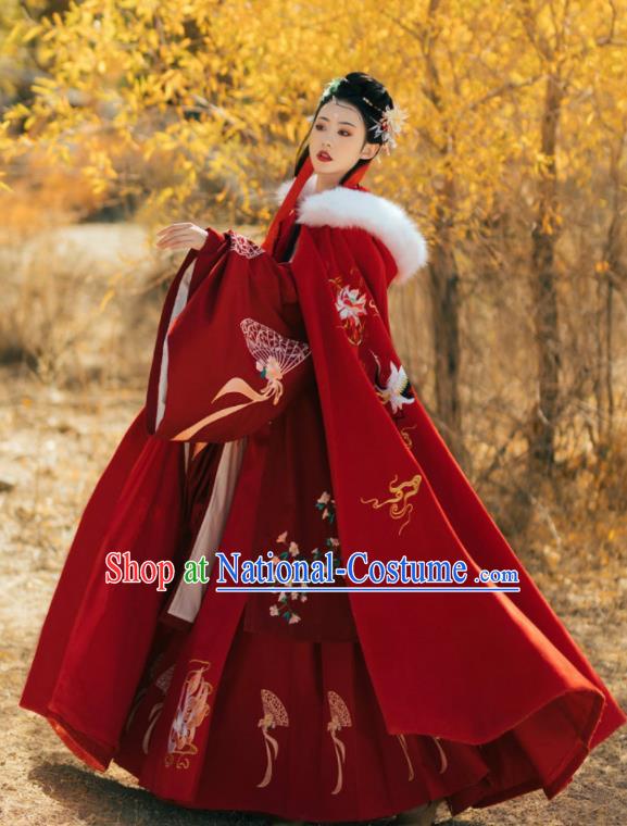 Chinese Ancient Princess Embroidered Lotus Red Cloak Traditional Ming Dynasty Court Lady Costume for Women