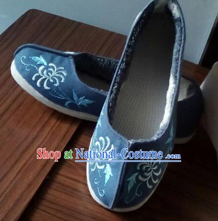 Chinese Traditional Handmade Embroidered Chrysanthemum Navy Shoes Opera Shoes Hanfu Shoes Ancient Princess Shoes for Women