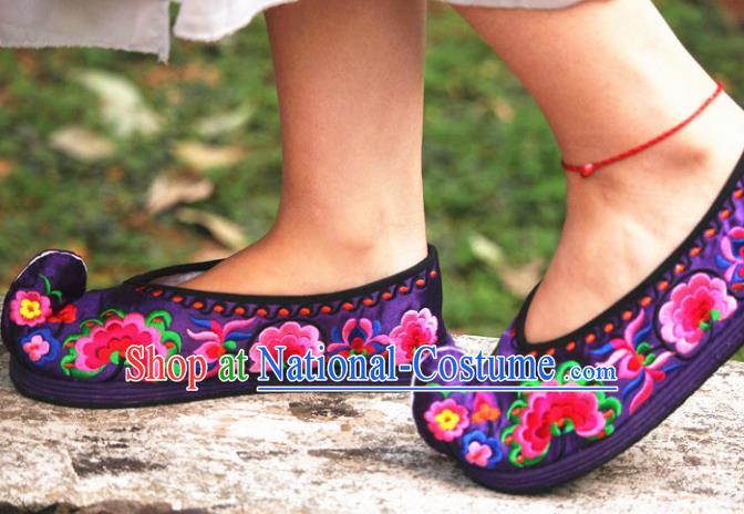 Chinese Handmade Embroidered Peony Purple Cloth Shoes Hanfu Shoes Traditional National Shoes for Women