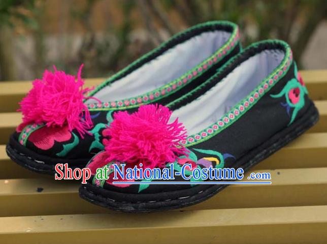 Chinese Handmade Black Cloth Embroidered Shoes Hanfu Shoes Traditional National Shoes for Women