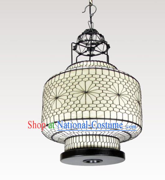 Chinese Traditional Handmade Iron Woven Ceiling Lantern New Year Palace Lamp