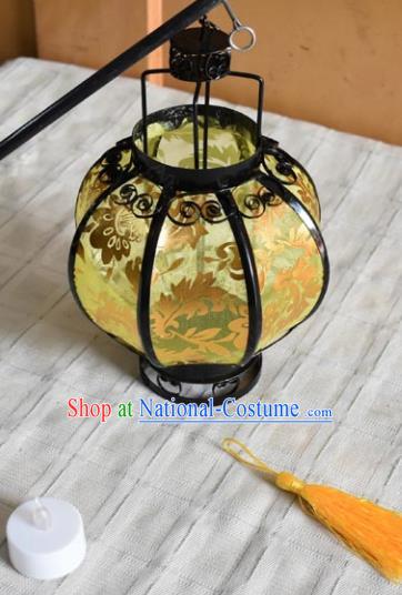 Chinese Classical New Year Yellow Palace Lantern Traditional Handmade Ironwork Ceiling Lamp