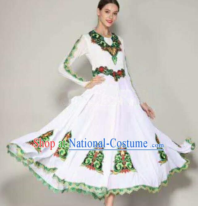 Traditional Chinese Xinjiang Uyghur Nationality Folk Dance White Dress Ethnic Stage Show Costume for Women