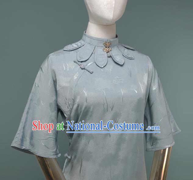 Chinese Traditional Light Blue Silk Cheongsam Costume Republic of China Mandarin Qipao Dress for Women