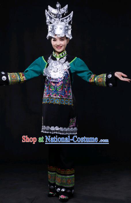 Chinese Traditional Shui Nationality Outfits Ethnic Minority Folk Dance Stage Show Costume for Women