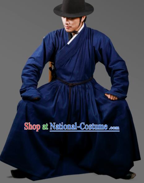 Traditional Chinese Ming Dynasty Swordsman Navy Robe Ancient Imperial Guards Costumes for Men