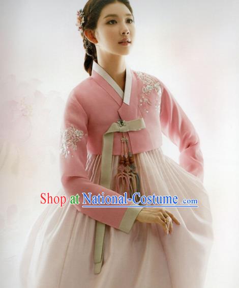 Korean Traditional Hanbok Princess Embroidered Pink Blouse and Dress Outfits Asian Korea Fashion Costume for Women