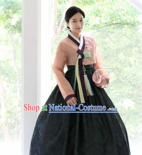 Korean Traditional Garment Pink Blouse and Black Dress Mother Hanbok Asian Korea Fashion Costume for Women