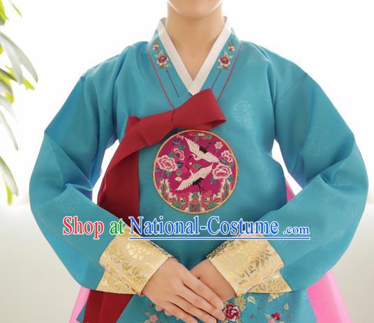 Korean Traditional Court Hanbok Garment Embroidered Blue Blouse Asian Korea Fashion Costume for Women