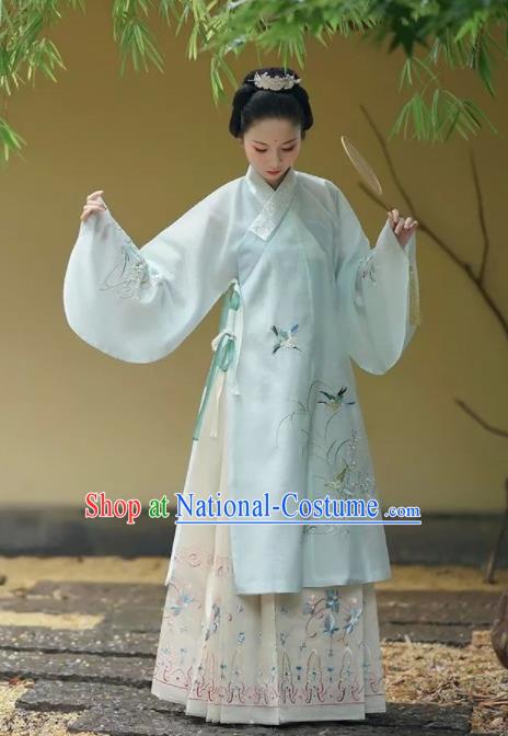 Chinese Ancient Taoist Nun Embroidered Dress Traditional Ming Dynasty Nobility Lady Costumes for Women