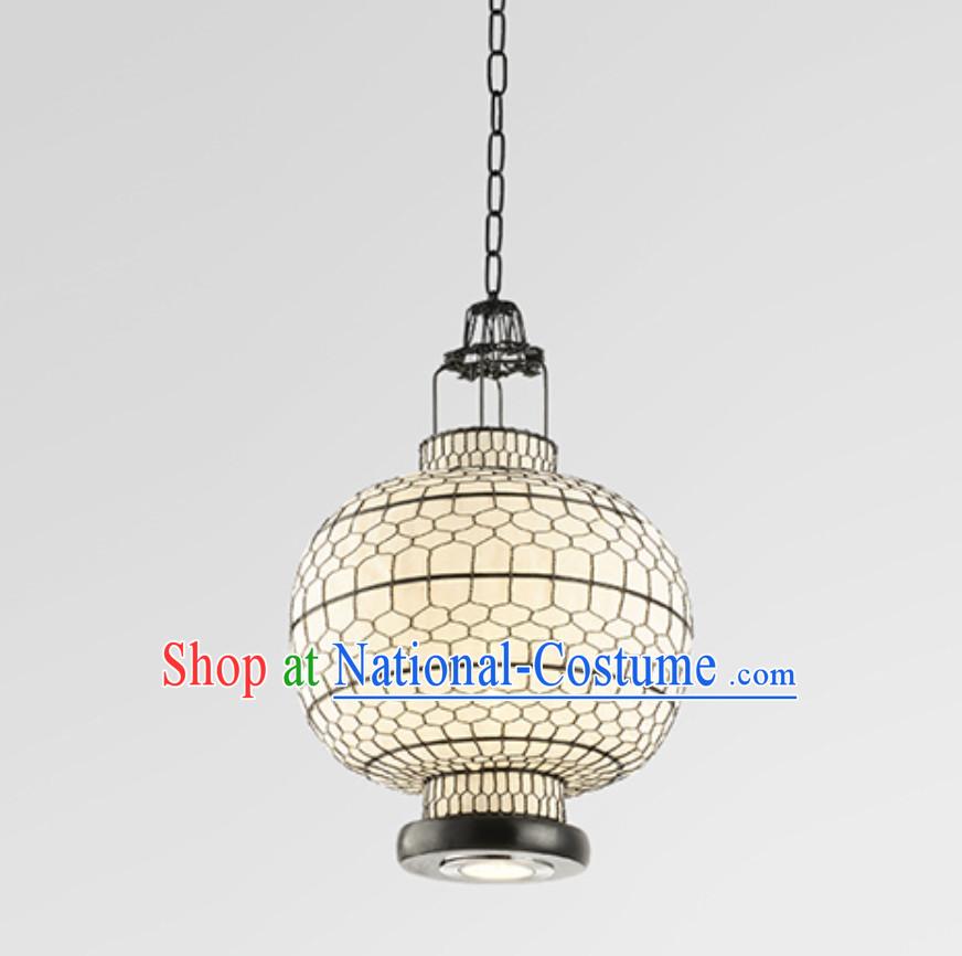 Classical White Chinese Classical Handmade Iron Mesh Lantern