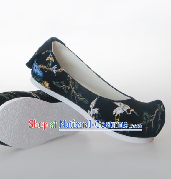 Chinese Traditional Handmade Black Satin Shoes Opera Shoes Hanfu Shoes Ancient Princess Shoes for Women