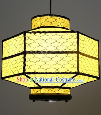 Chinese Traditional Yellow Cloth Hanging Lantern Handmade New Year Lamp Palace Lanterns