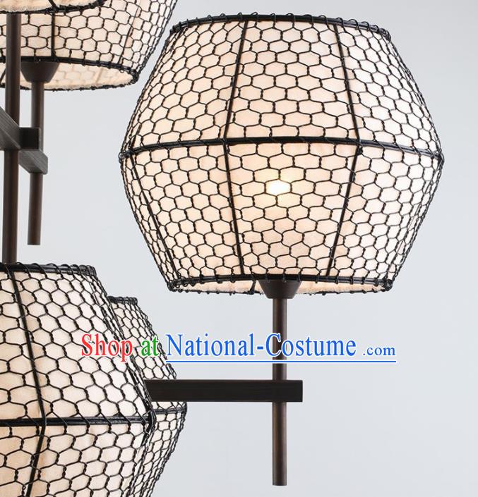 Chinese Traditional Iron Hanging Lantern Handmade New Year Lamp Palace Lanterns