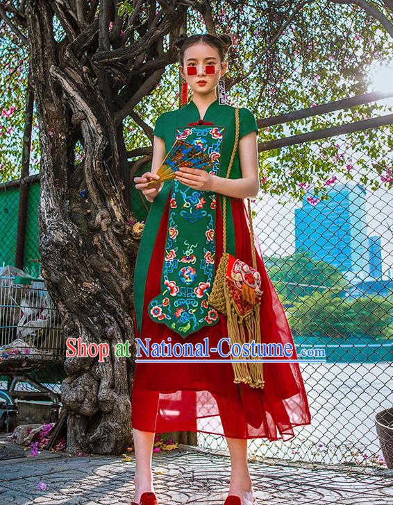 Chinese Traditional Embroidered Bats Green Qipao Dress National Tang Suit Cheongsam Costumes for Women