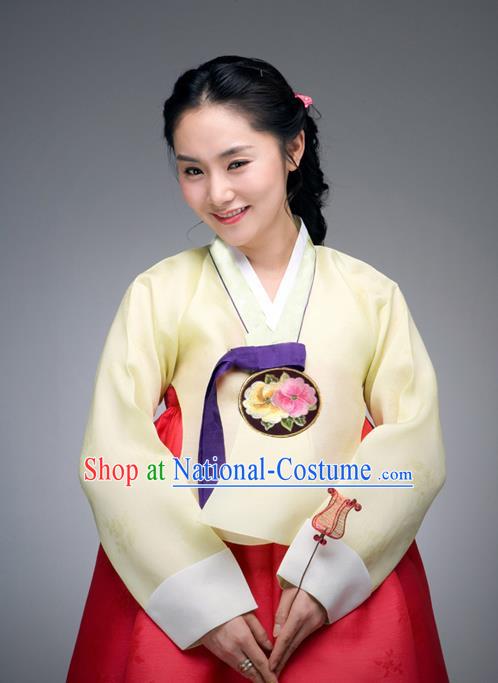 Korean Traditional Dance Hanbok Yellow Blouse and Red Dress Garment Asian Korea Fashion Costume for Women