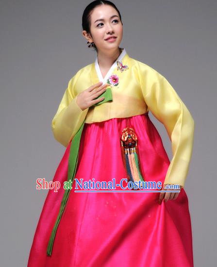 Korean Traditional Hanbok Yellow Blouse and Rosy Dress Garment Asian Korea Fashion Costume for Women