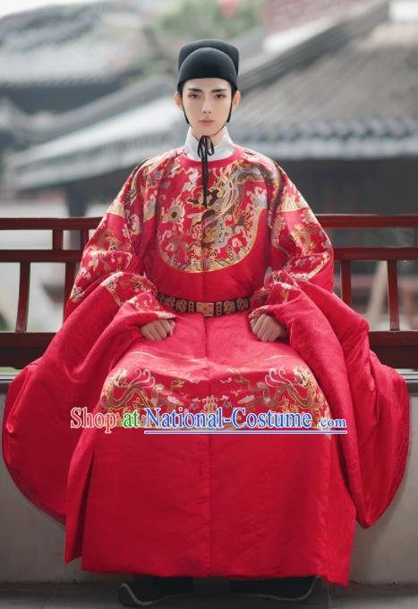 Chinese Traditional Ming Dynasty Bridegroom Wedding Red Hanfu Garment Ancient Emperor Costumes for Women