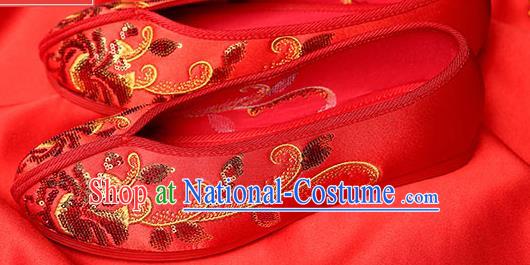 Chinese Traditional Sequins Flower Red Embroidered Shoes Opera Shoes Hanfu Shoes Wedding Shoes for Women