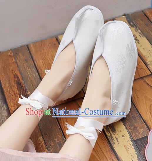 Asian Chinese Traditional Princess Shoes White Satin Shoes Opera Shoes Hanfu Shoes for Women