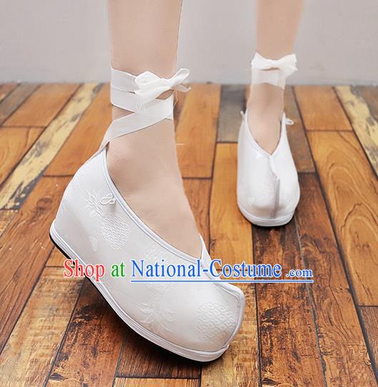 Asian Chinese Traditional Princess Shoes White Satin Shoes Opera Shoes Hanfu Shoes for Women