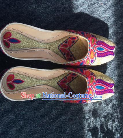 Asian India Traditional Embroidered Golden Leather Shoes Indian Handmade Shoes for Women