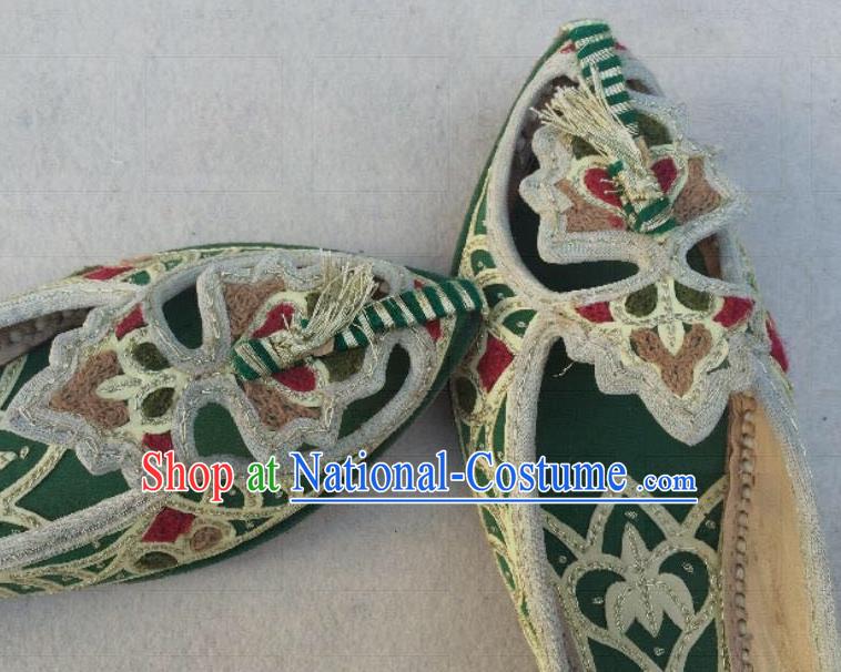 Asian India Traditional Embroidered Green Slippers Indian Handmade Shoes for Women