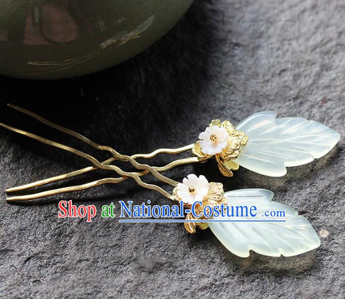 Traditional Chinese Handmade Jade Leaf Hairpin Headdress Ancient Hanfu Hair Accessories for Women