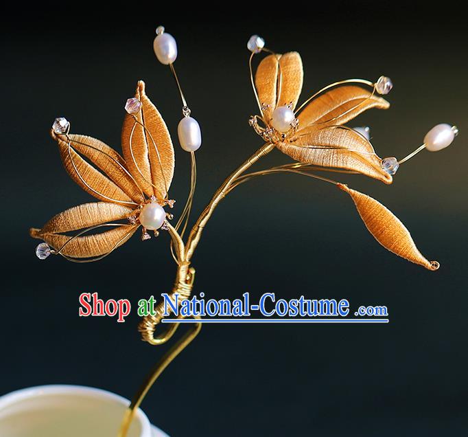 Traditional Chinese Handmade Golden Leaf Hairpin Headdress Ancient Hanfu Hair Accessories for Women